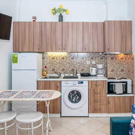 Modern Apt Upon Tsimiski Солун Екстериор снимка