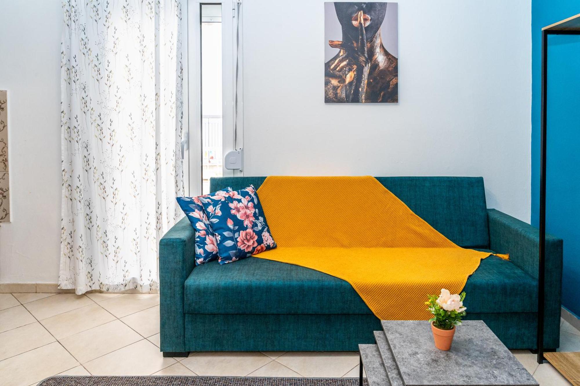 Modern Apt Upon Tsimiski Солун Екстериор снимка